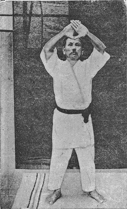 Gichin Funakoshi - 観空を演じる船越義珍(Kanku by Funakoshi Gichin, 1868 - 1957)