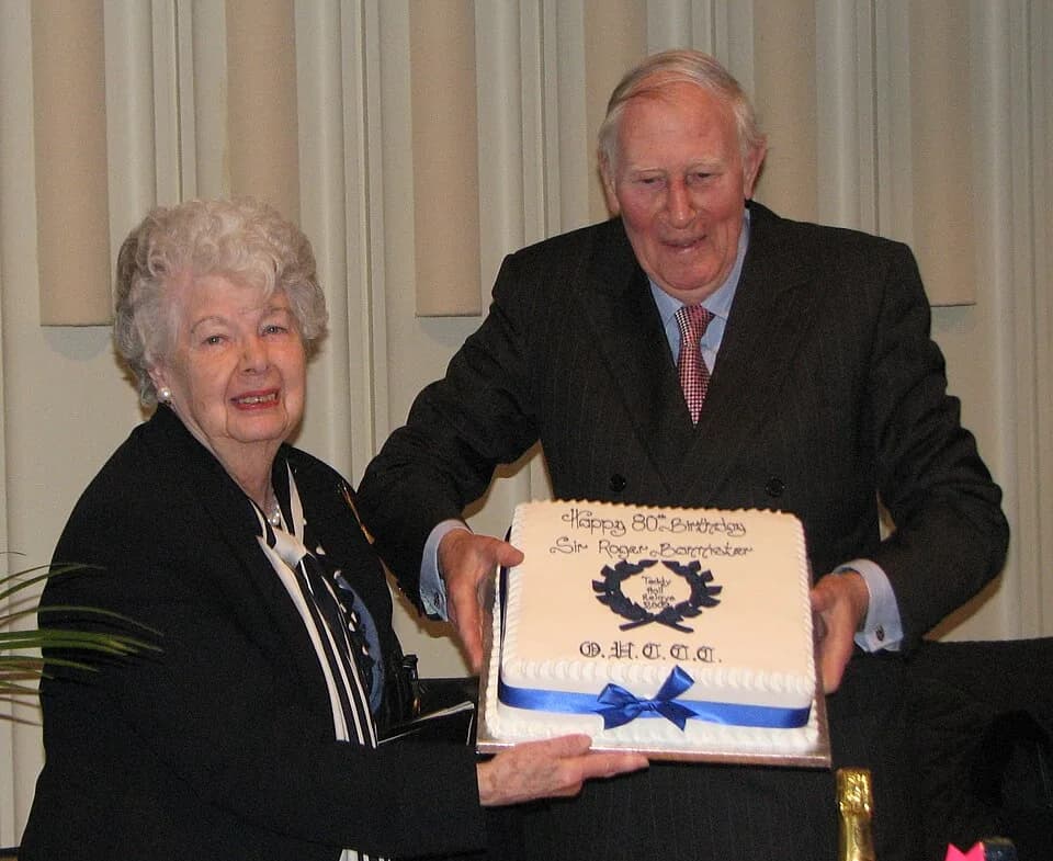 Roger Bannister - Sir Roger and Lady Bannister at the 2009 Teddy Hall relay race. Sir Roger was presented with a birthday cake by the Oxford University Cross-Country Club.