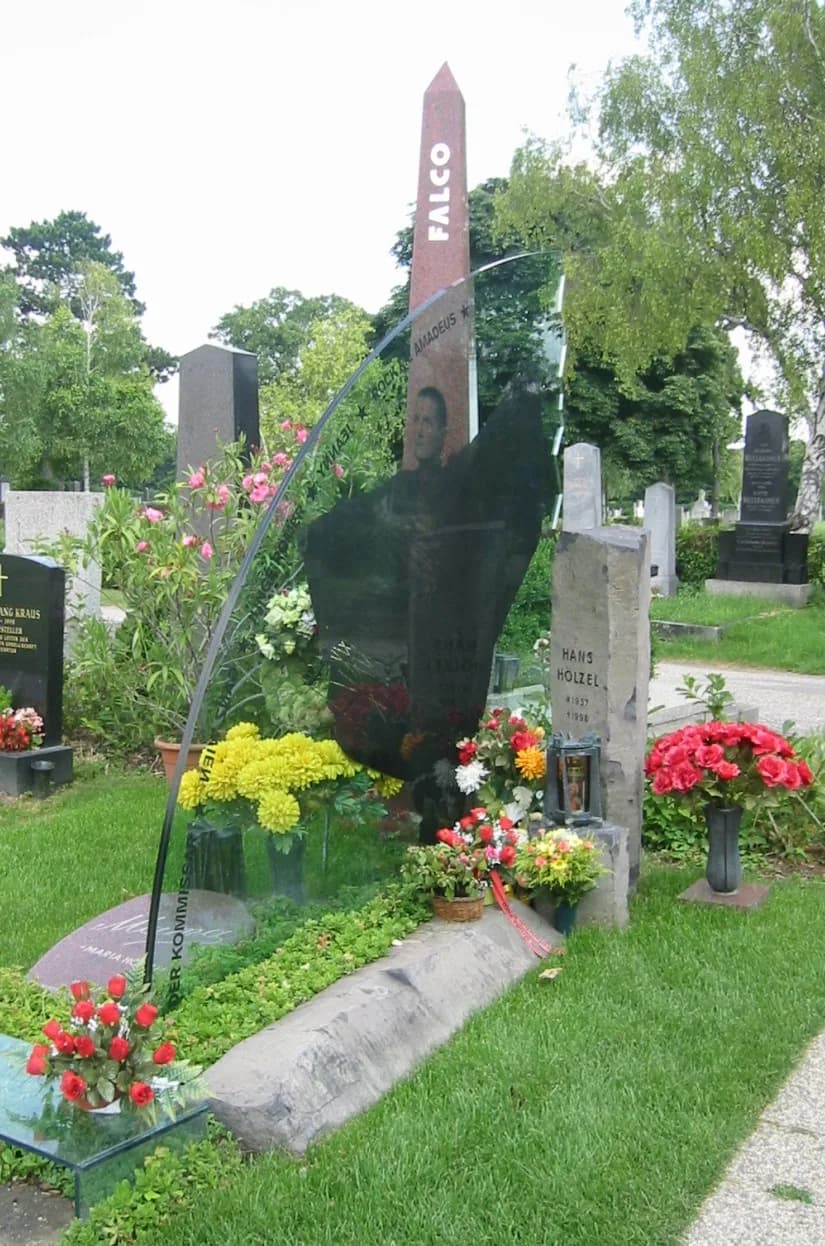 Falco - Wiener Zentralfriedhof, Ehrengrab Falco