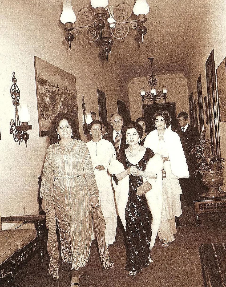 José López Portillo - Carmen Romano y JOLOPO con monarcas iraníes.