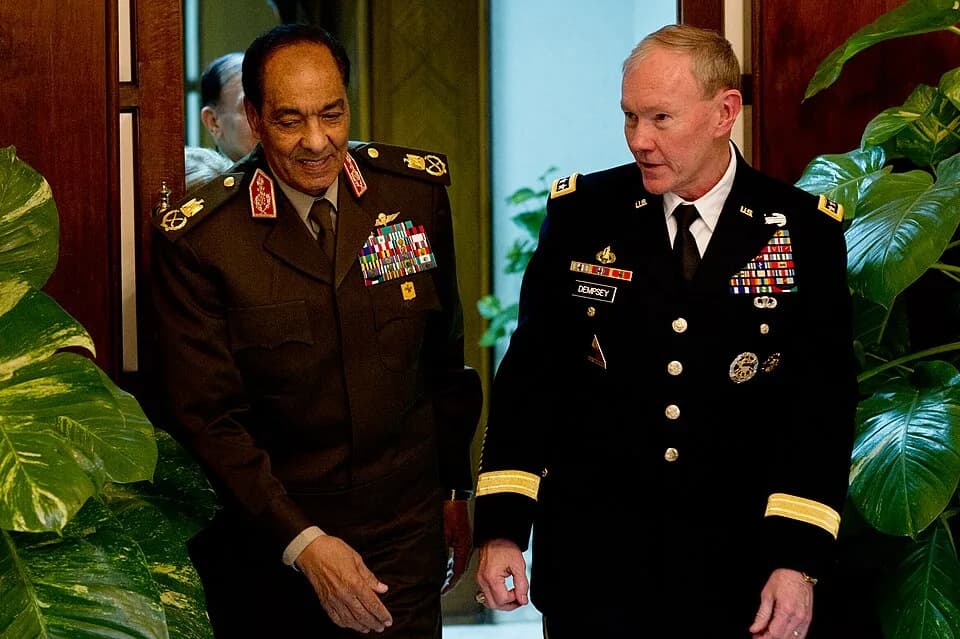 Mohamed Hussein Tantawi - Chairman of the Joint Chiefs of Staff Gen. Martin E. Dempsey and Field Marshal Mohammed Hussein Tantawi at the Egyptian Ministry of Defense in Cairo, Egypt, Feb. 11, 2012.  D