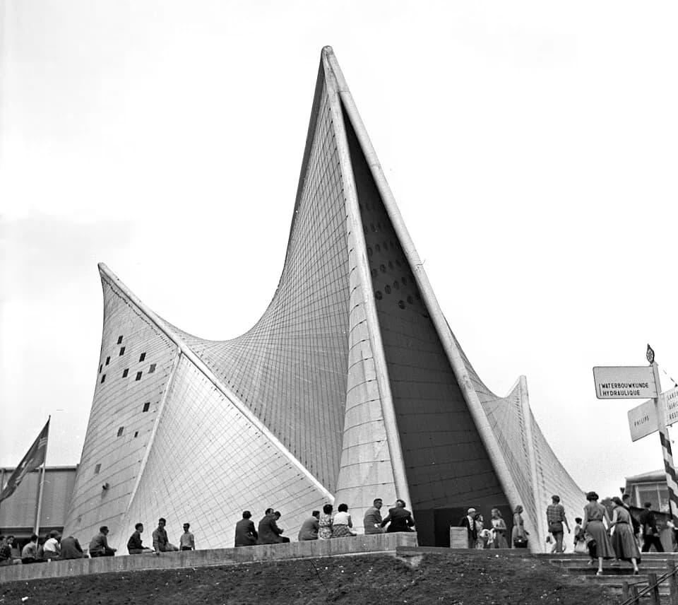Iannis Xenakis - Expo 1958 Philips Pavilion