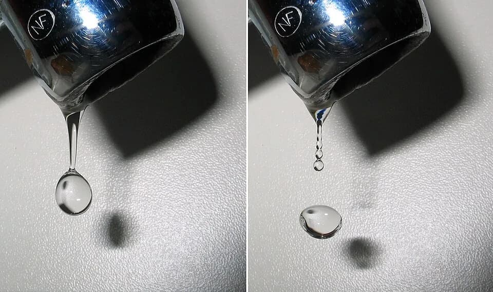 Joseph Plateau - A Waterdrop detaching from a water tap on 21 January 2006