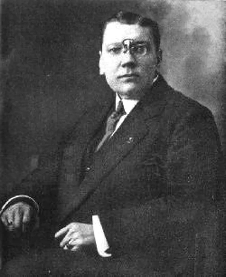 Magnus Hirschfeld - Anna P, who lived for many years as a man in Germany, photographed for Magnus Hirschfeld's book Sexual Intermediates in 1922.