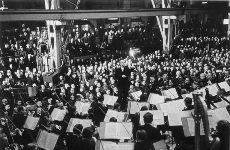 Wilhelm Furtwängler - For documentary purposes the German Federal Archive often retained the original image captions, which may be erroneous, biased, obsolete or politically extreme. ADN-ZB
Furtwängle