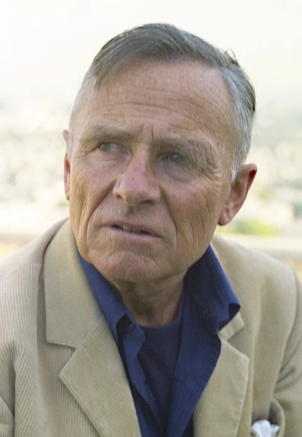 Christopher Isherwood - Christopher Isherwood in Los Angeles