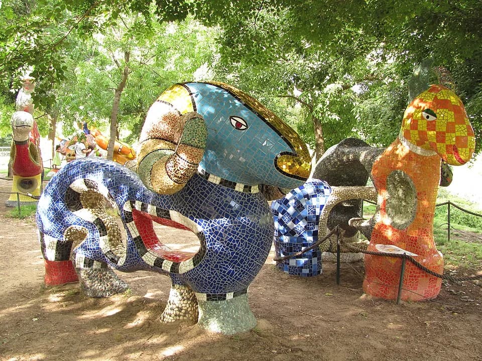 Niki de Saint Phalle - Phantasmagorical animal sculptures by French sculptor Niki de Saint Phalle in the Noah's Ark Sculpture Park at the Jerusalem Biblical Zoo.