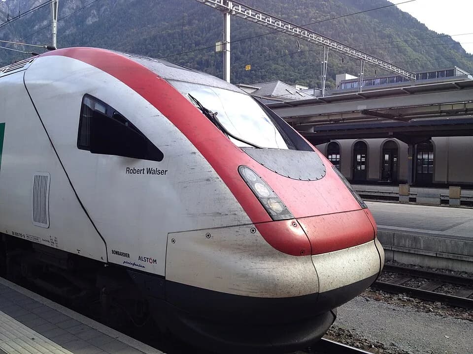 Robert Walser - Nach Robert Walser benannter Zug der SBB