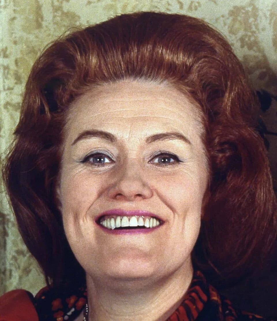 Joan Sutherland - Dame Joan Sutherland