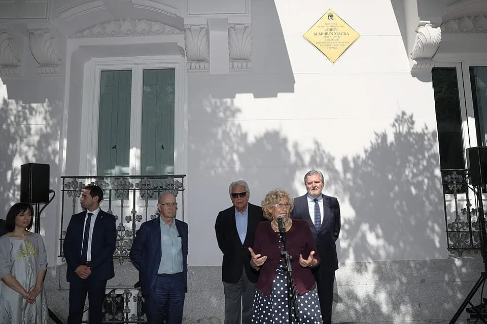 Jorge Semprún - La aportación como político, intelectual y escritor de Jorge Semprún ha llevado al Ayuntamiento de Madrid a rendirle un homenaje en la ciudad que le vio nacer, a través del Plan de Mem