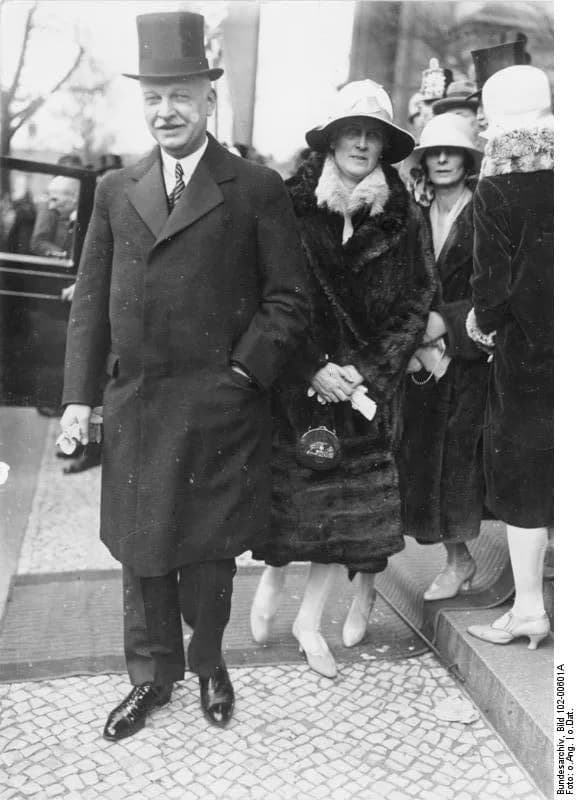 Wilhelm Cuno - Bundesarchiv Bild 102-00601A, Wilhelm Cuno.jpg