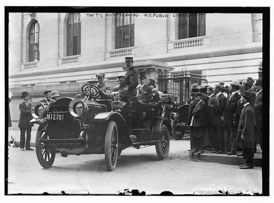 William Howard Taft - Title: Taft's Auto leaving N.Y. Public Library
Abstract/medium: 1 negative : glass ; 5 x 7 in. or smaller.