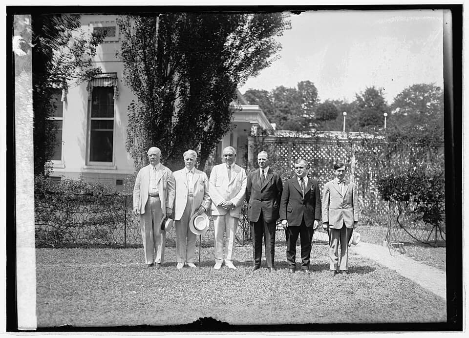 Warren G. Harding - Title: Eagles group with Harding
Abstract/medium: 1 negative : glass ; 5 x 7 in. or smaller