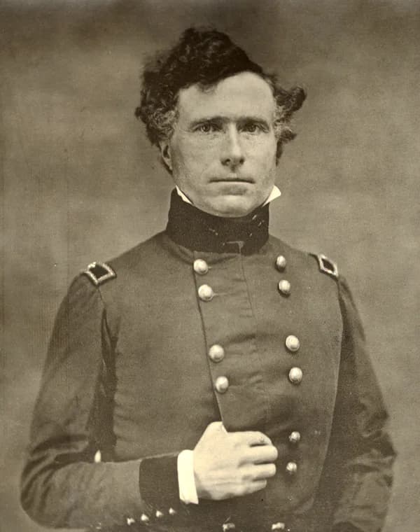 Franklin Pierce - Half plate daguerreotype of Franklin Pierce in uniform, 1852.
