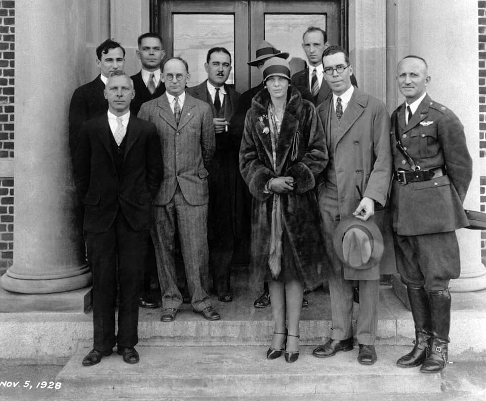 Amelia Earhart - Group photo on steps of Langley Research Building in 1928. front row, left to right: E.A. Meyers, Elton Miller, Amelia Earhart, Henry Reid, and Lt. Col. Jacob W.S. Wuest. Back row, le