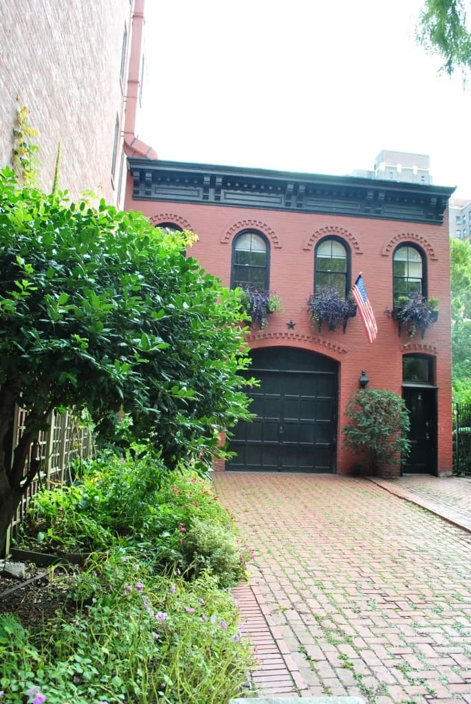 Arthur Miller - Brooklyn Heights Historic District, Borough of Brooklyn, bounded by Atlantic Ave., Court and Fulton Sts. and the East River Brooklyn Heights