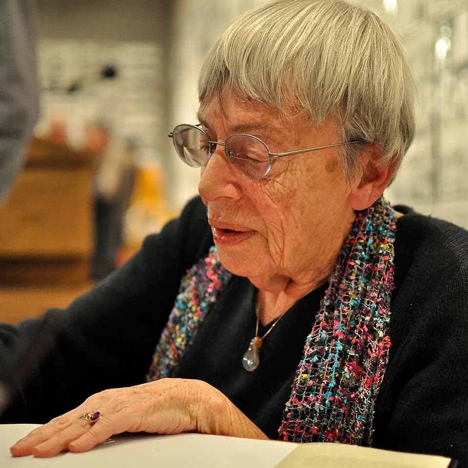 Ursula K. Le Guin - Ursula Le Guin signing a book in 2013.