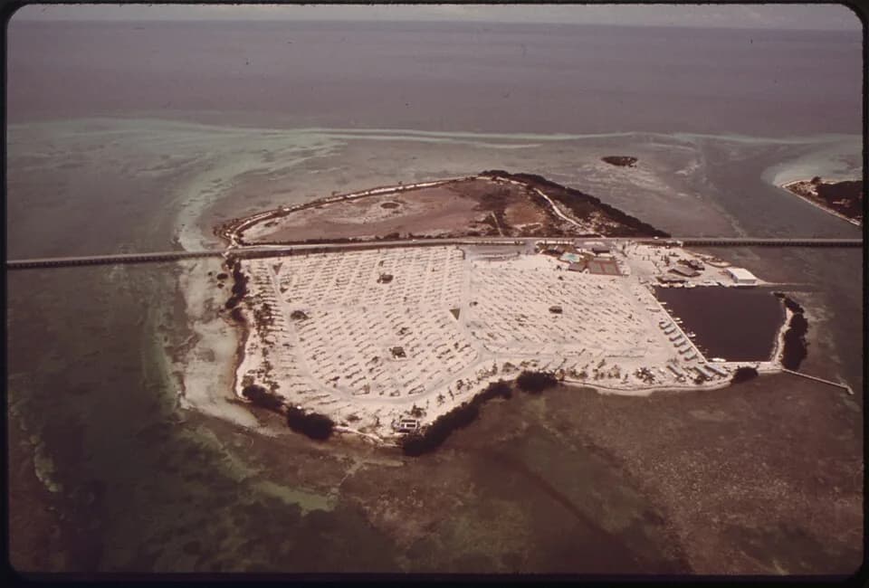 Rachel Carson - OHIO, OR "SUNSHINE" KEY ONE OF THE LOWER FLORIDA KEYS, WHERE RACHEL CARSON CAMPED WHILE GATHERING DATA FOR HER BOOK... - NARA - 548632.jpg