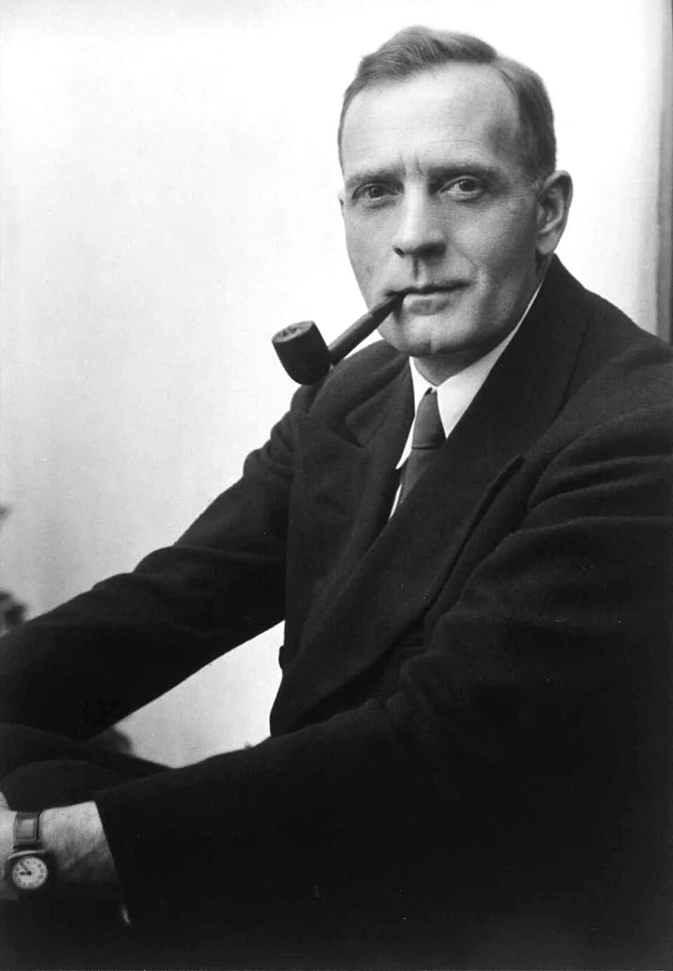Edwin Hubble - Studio Portrait of Edwin Powell Hubble. Photographer: Johan Hagemeyer, Camera Portraits Carmel. Photograph signed by photographer, dated 1931.