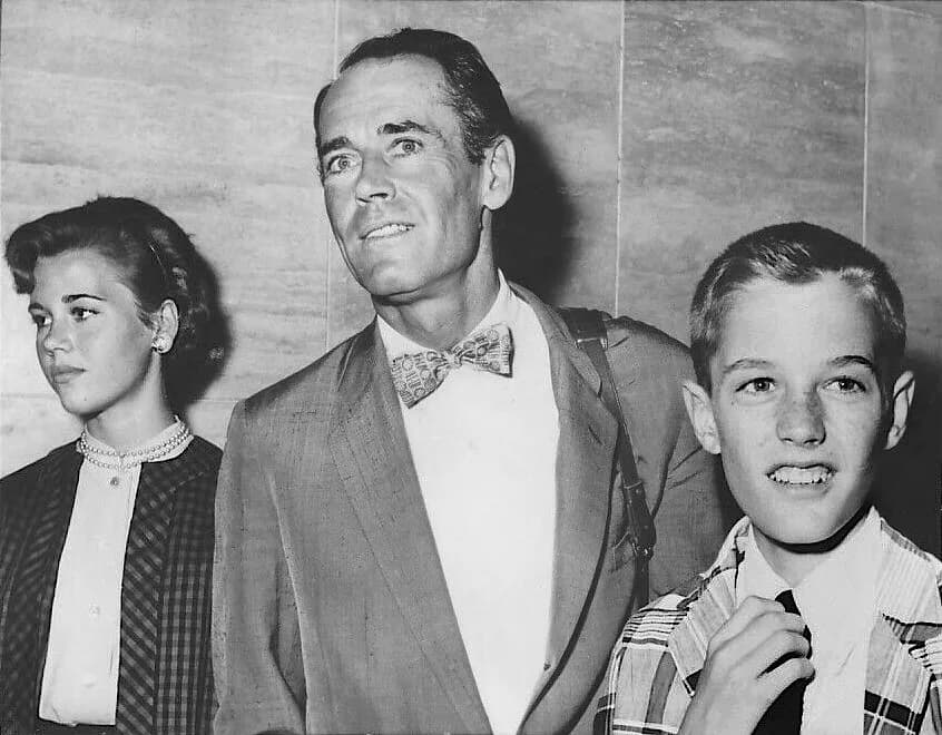 Henry Fonda - Jane, Henry & Peter Fonda