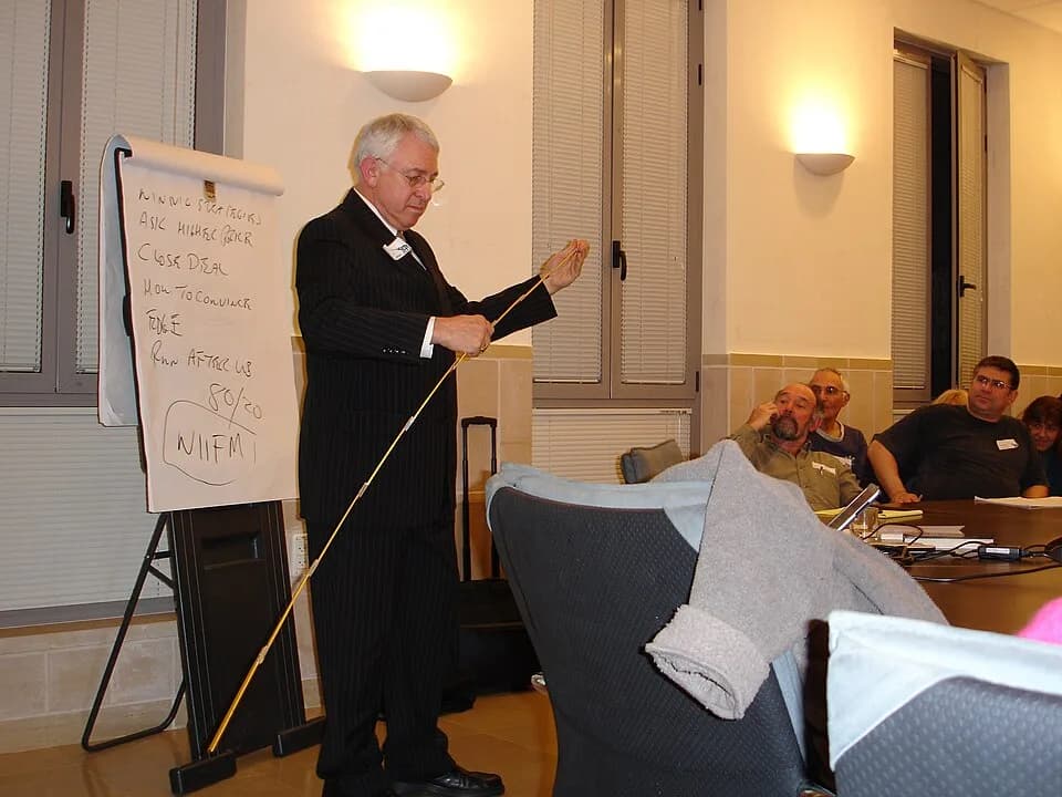 Dale Carnegie - Meeting of high-tech professionals in Yokneam.