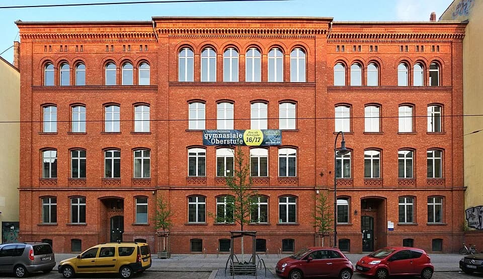 Elinor Ostrom - Oberstufenzentrum Elinor-Ostrom-Schule, Pappelallee, Prenzlauer Berg, Berlin, 1874, Hermann Wilhelm Albert Blankenstein