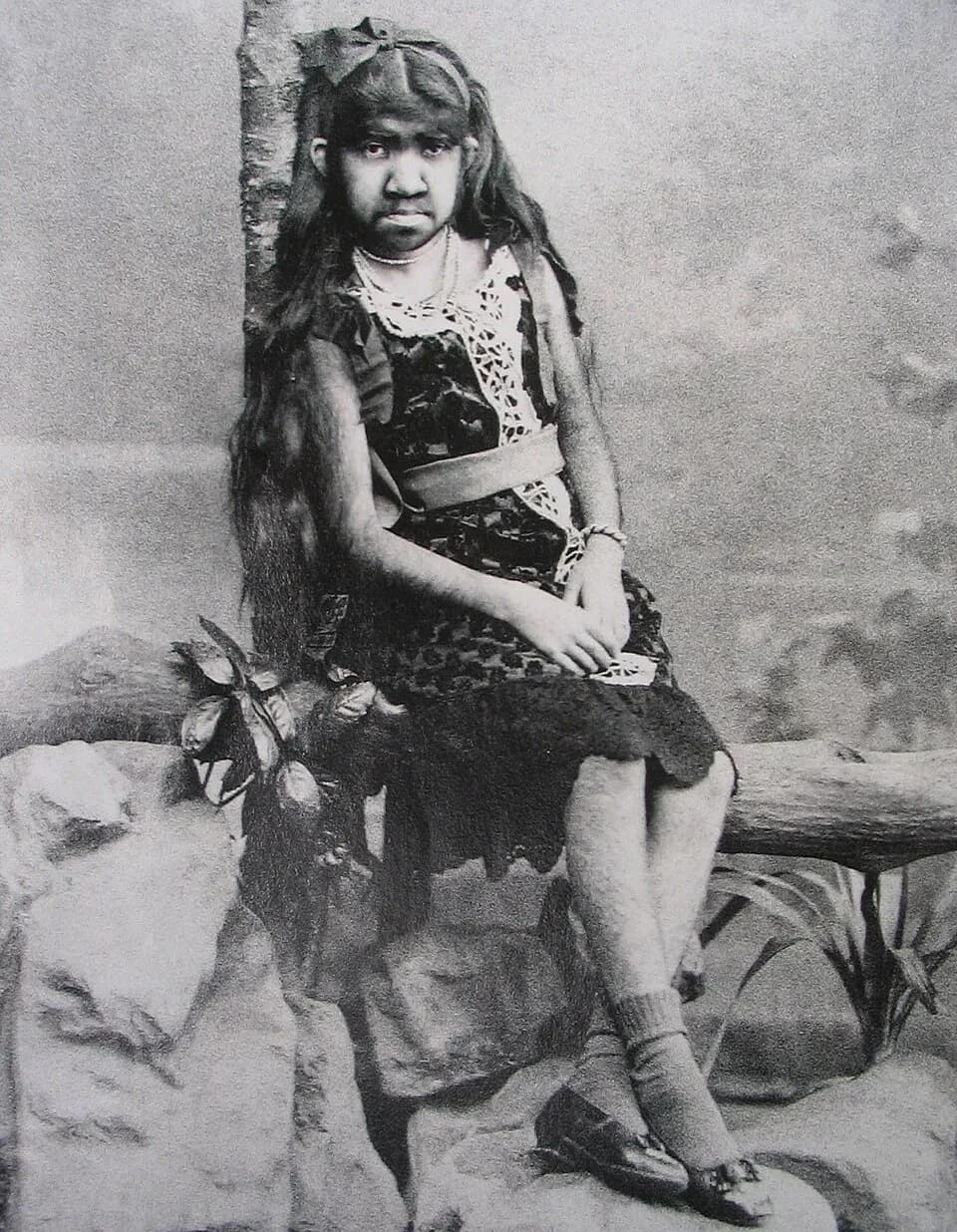 P. T. Barnum - A bearded lady from P.T. Barnum's circus. This is from an article about Barnum in a Russian magazine.