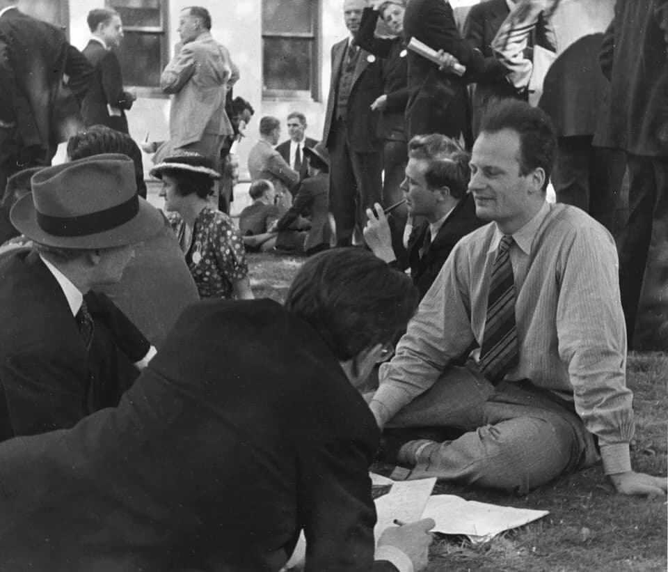 Hans Bethe - Subject: Bethe, Hans A (Hans Albrecht) 1906-2005
Type: Black-and-white photographs
Topic: Physics
     Nobel Prizes
Local number: SIA Acc. 90-105 [SIA2007-0017]
Summary: Hans Albrecht Bet