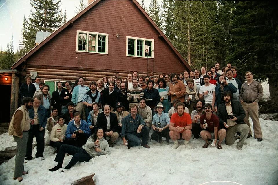 Dennis M. Ritchie - Speakers from the 1984 Summer Usenix Conference (Salt Lake City, UT). Please comment if you can identify people. Wish I was in the picture. :( Dennis Ritchie stands in the center (