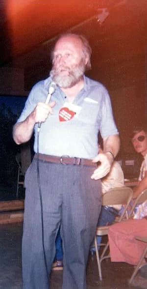 Frank Herbert - Frank Herbert (science fiction writer) at Octocon science fiction convention at the El Rancho Tropicana hotel in Santa Rosa, California, October 1978