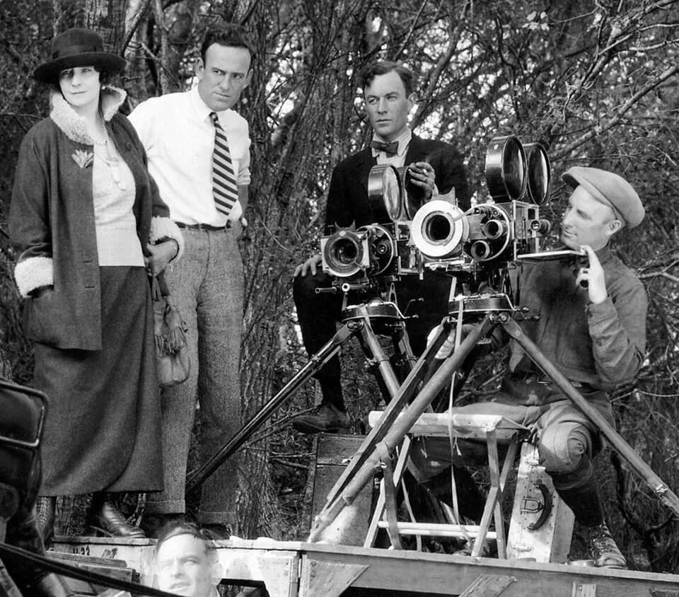Gloria Swanson - L. to R. : Edythe Chapman (actress), Sam Wood (director), Alfred Gilks (cinematographer) &amp; Osmond Borradaile (cameraman), on the set of Beyond the Rocks