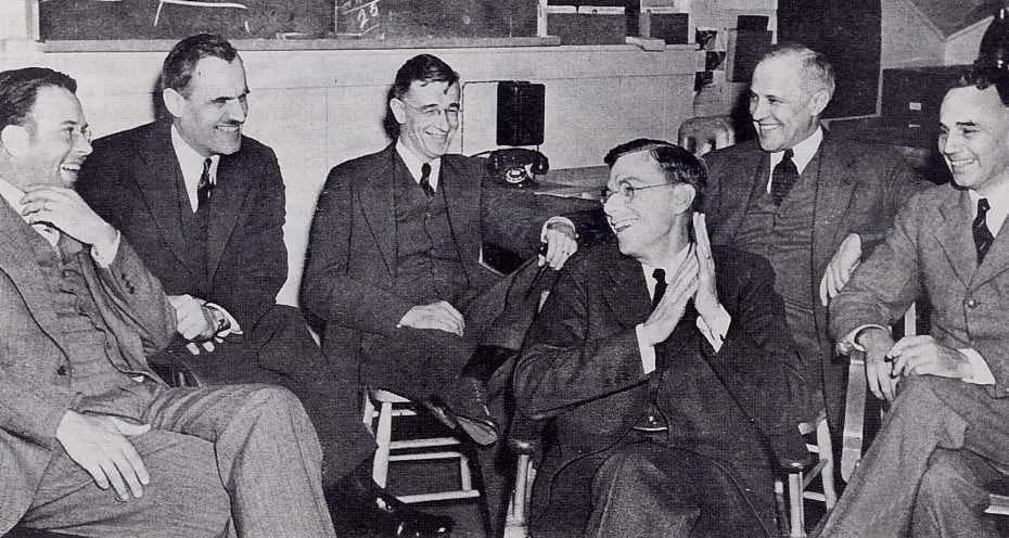 Arthur Holly Compton - A meeting regarding the 184-inch cyclotron project, held at the University of California, Berkeley, on March 29, 1940. Left to right: Ernest O. Lawrence, Arthur H. Compton, Van