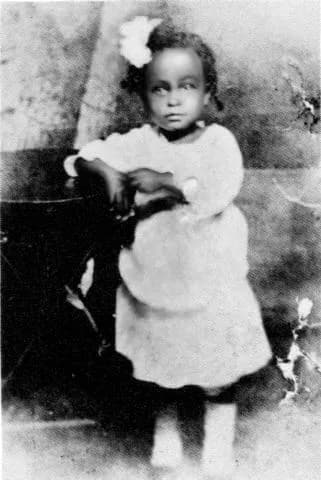 Billie Holiday - Billie Holiday child, toward 1917 (unknown photographer)