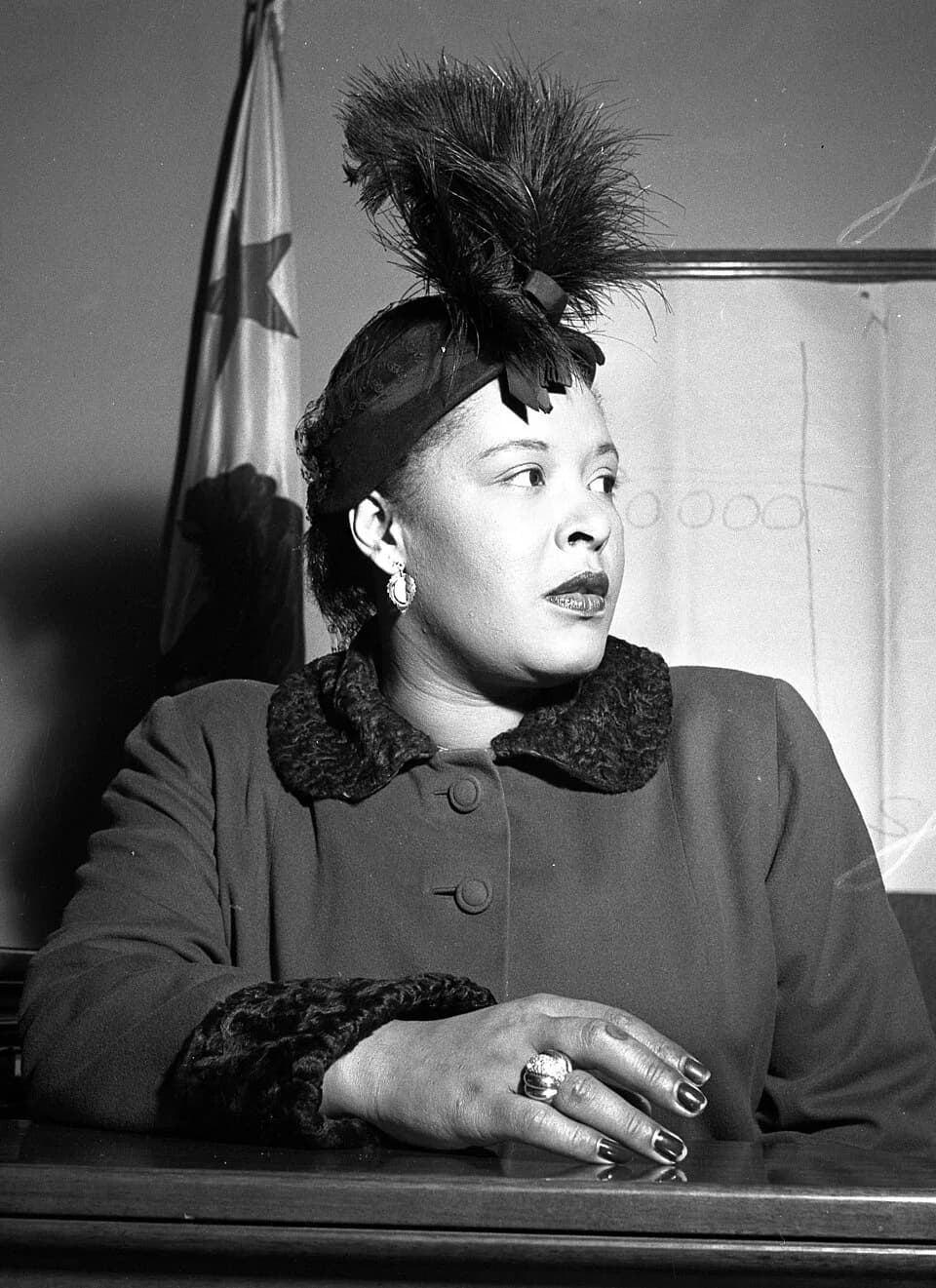 Billie Holiday - Billie Holiday in court during contract lawsuit in Los Angeles, Calif., 1949