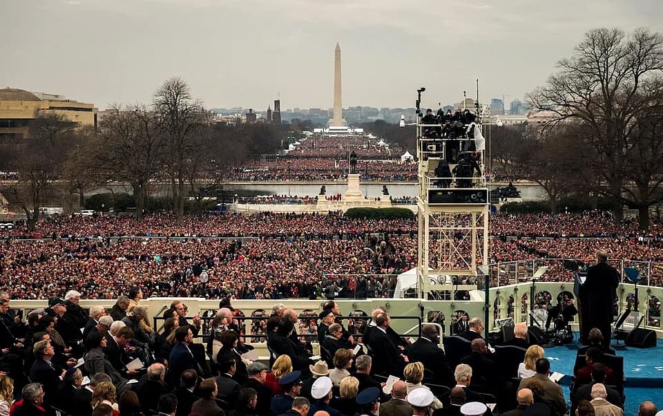 Ruth Bader Ginsburg - Spectators listen during the 58th Presidential Inauguration in Washington, D.C., Jan. 20, 2017. More than 5,000 military members from across all branches of the armed forces of t
