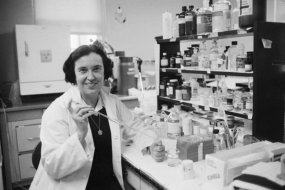 Rosalyn Sussman Yalow - Original description: Dr. Rosalyn Yalow at her Bronx Veterans Administration Hospital, October 13, 1977, after learning she was one of three American doctors awarded the Nobel