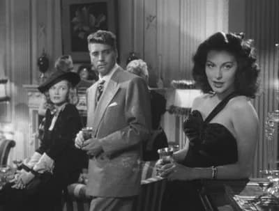 Burt Lancaster - Screenshot of Ava Gardner and Burt Lancaster from the trailer for the film The Killers.