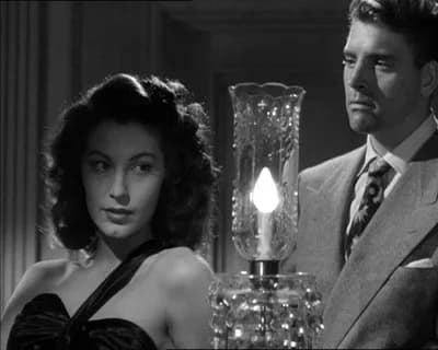 Burt Lancaster - Screenshot of Ava Gardner and Burt Lancaster from the trailer for the film The Killers.