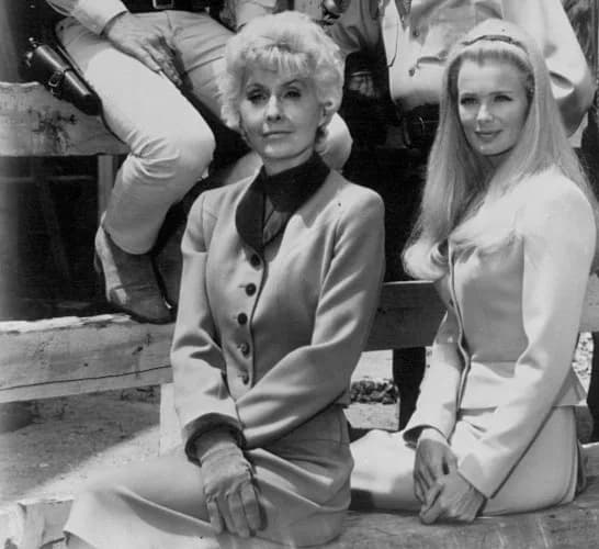 Barbara Stanwyck - Crop of cast photo from the television Western The Big Valley. Barbara Stanwyck, Linda Evans.