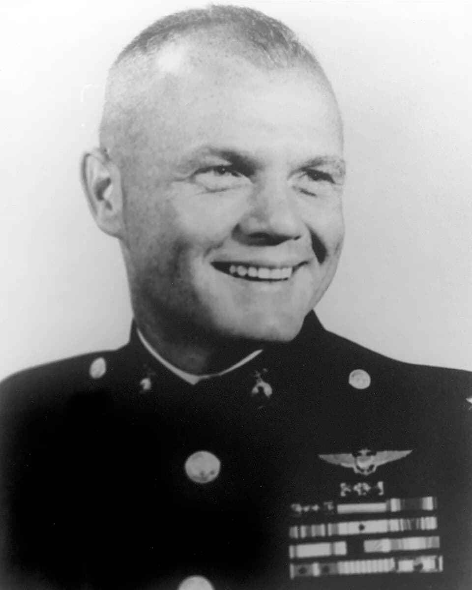 John Glenn - John Glenn 
Source: http://www.tecom.usmc.mil/HD/images/Whos_Who/Hi_Res/GlennJH.jpg from http://www.tecom.usmc.mil/HD/Whos_Who/Glenn_JH.htm

License: Information presented on this site is