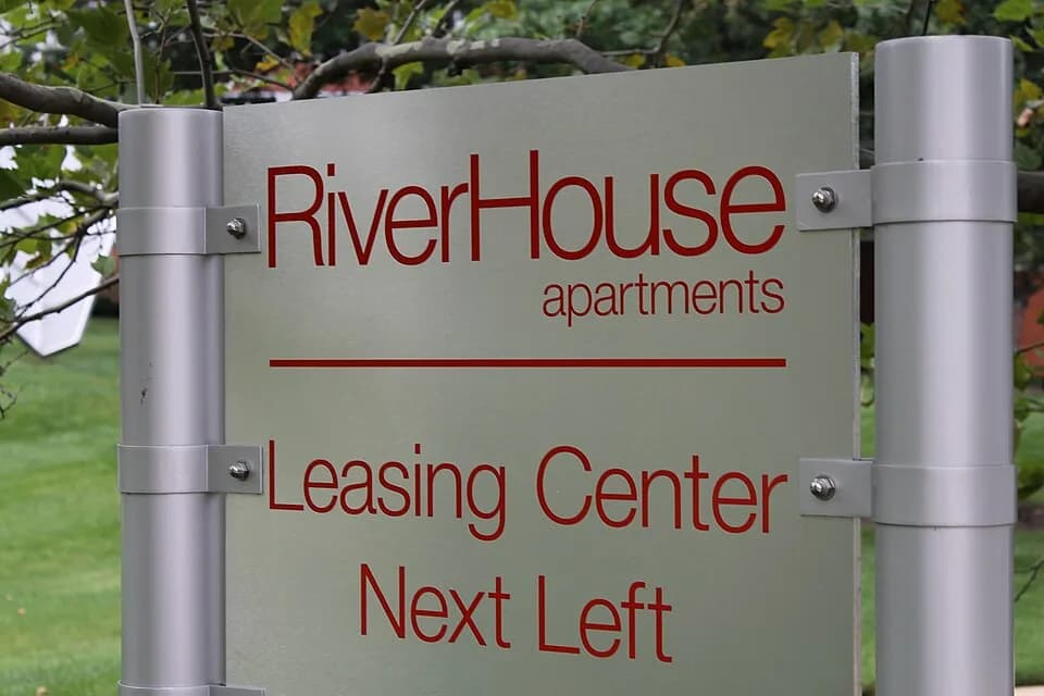 Grace Hopper - River House apartments where Hopper lived for over 25 years, near Grace Murray Hopper park, Arlington, VA