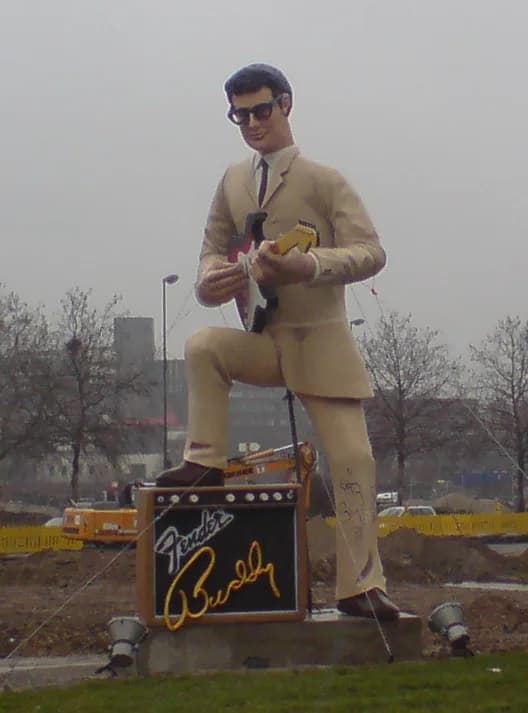 Buddy Holly - Statue zum Musical Buddy Holly