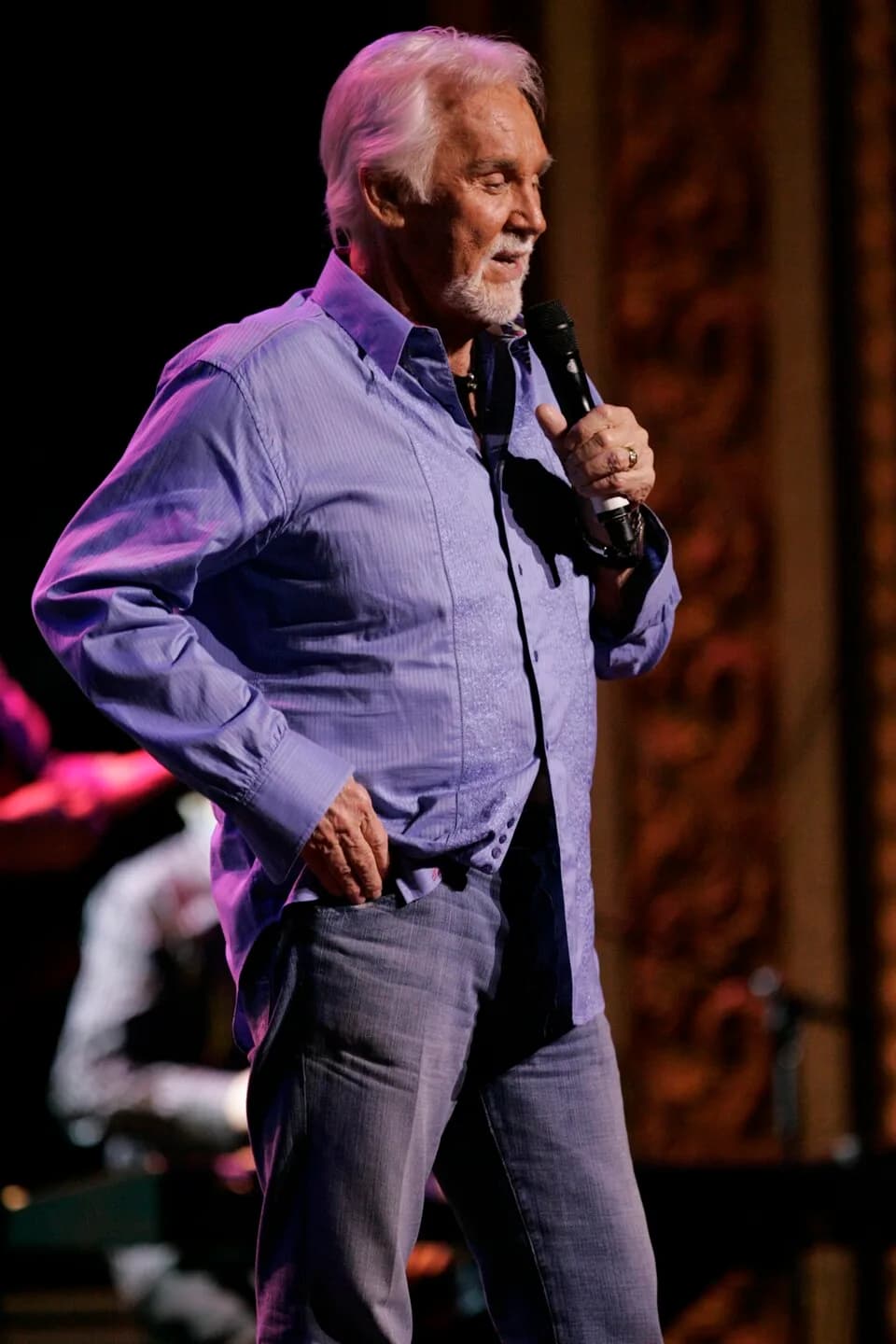 Kenny Rogers - Country music legend Kenny Rogers performs State Theatre, Sydney; Australian music legend John Williamson supports.