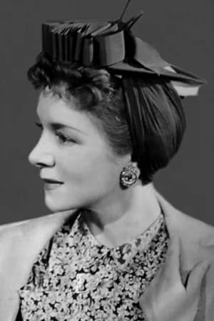 Helen Hayes - Promotional photograph of actress Helen Hayes (photo gallery).