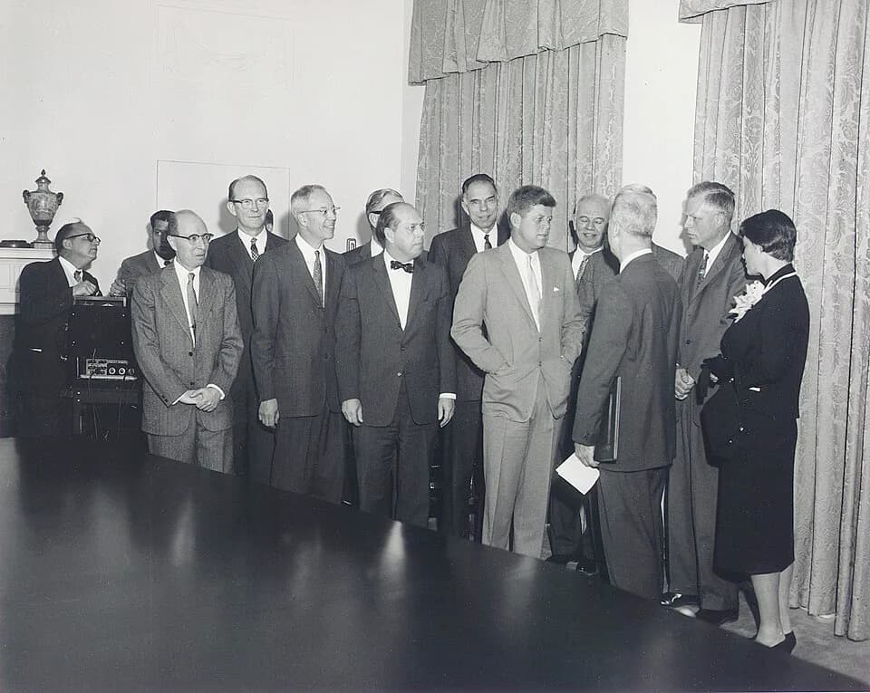 Willard Libby - Fermi Award Ceremony for Dr. Bethe in Washington on Dec. 1, 1961.
For more information or additional images, please contact 202-586-5251.