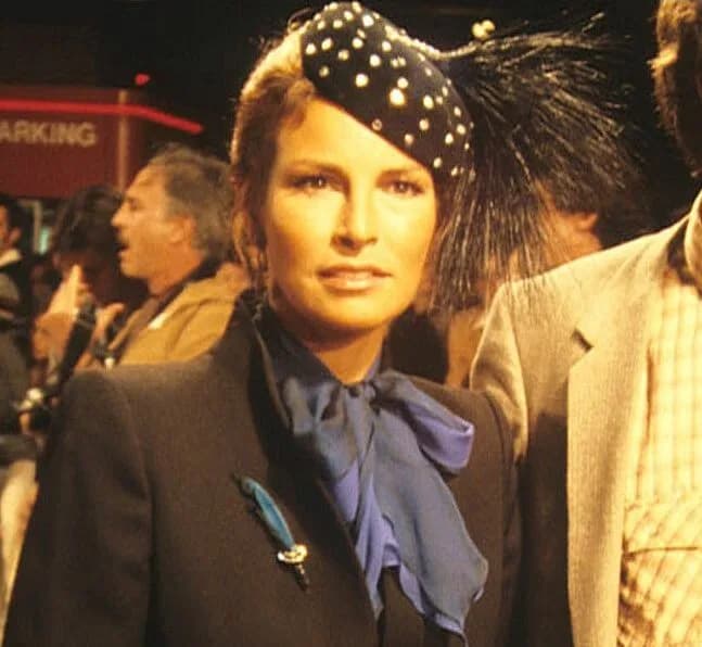 Raquel Welch - Raquel Welch arrive at the premiere of Midler's movie, THE ROSE, 1979.