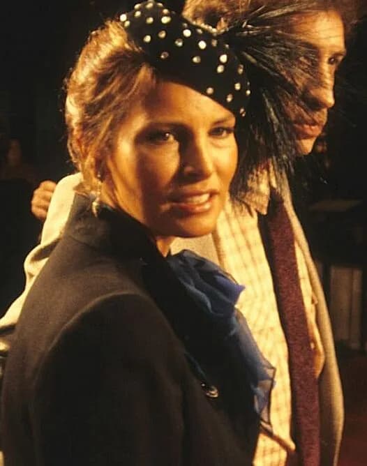 Raquel Welch - Raquel Welch (with husband Andre Weinfeld arriving at the premiere of Midler's movie, THE ROSE) 1979.