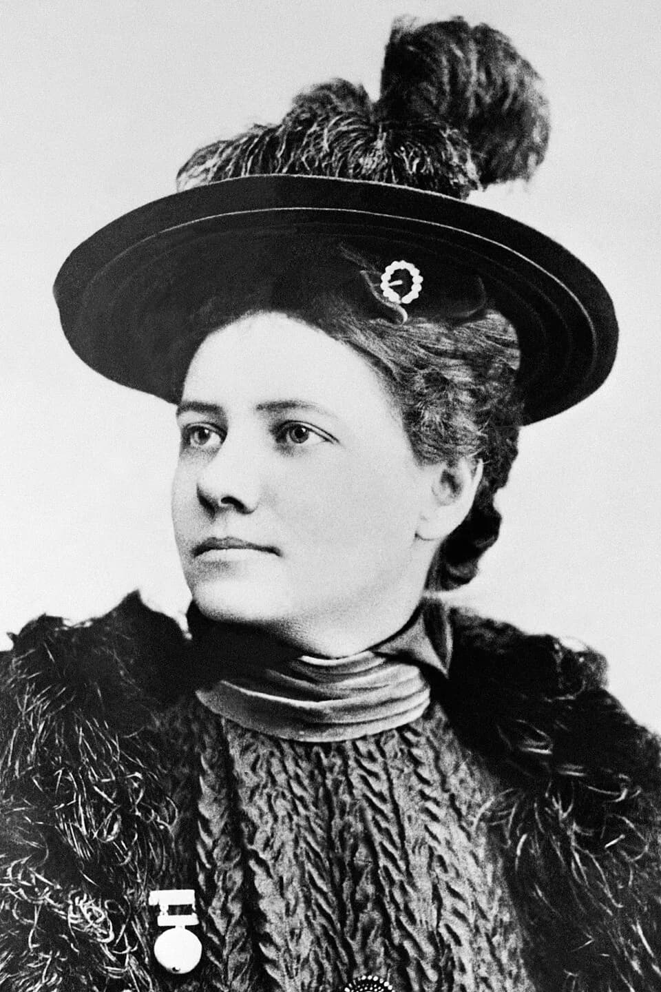 Nellie Bly - Formal portrait photo of Nellie Bly, facing to her right