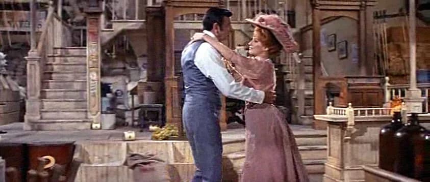 Walter Matthau - Screenshot of Walter Matthau and Barbra Streisand from the trailer for the film w:en:Hello, Dolly! (film)