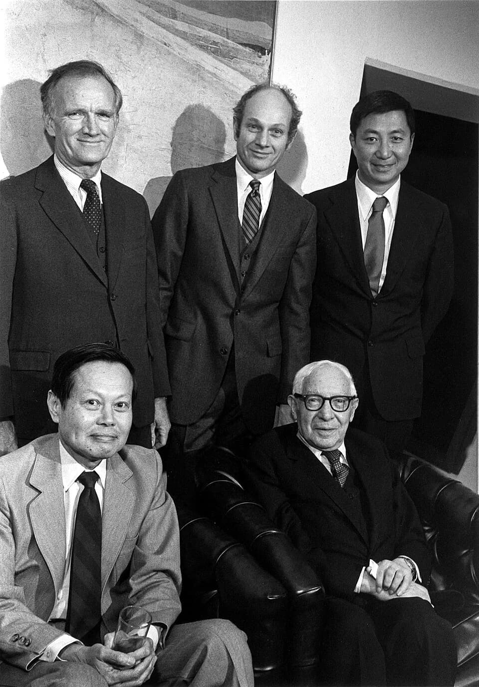 Val Logsdon Fitch - Group photo of Nobel laureates in Physics. Standing from left: Val Logsdon Fitch, James Watson Cronin, Samuel Chao Chung Ting. Seated from left: Chen-Ning Yang and Isidor Isaac Rab